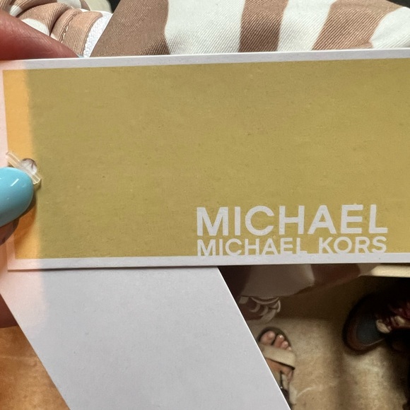 NWT Michael Kors l/s Women’s swimsuit - Picture 5 of 6